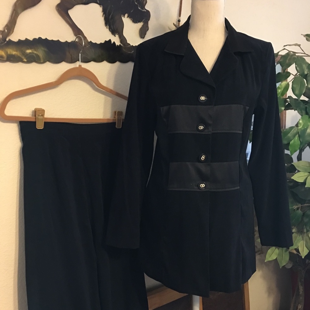 Helene Blake military style jacket pant suit set